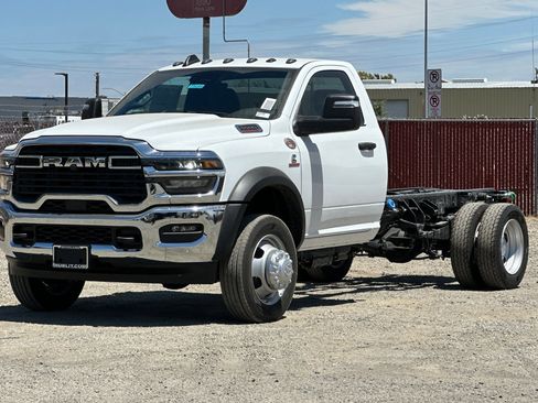 New 2025 RAM 5500 Tradesman image 7