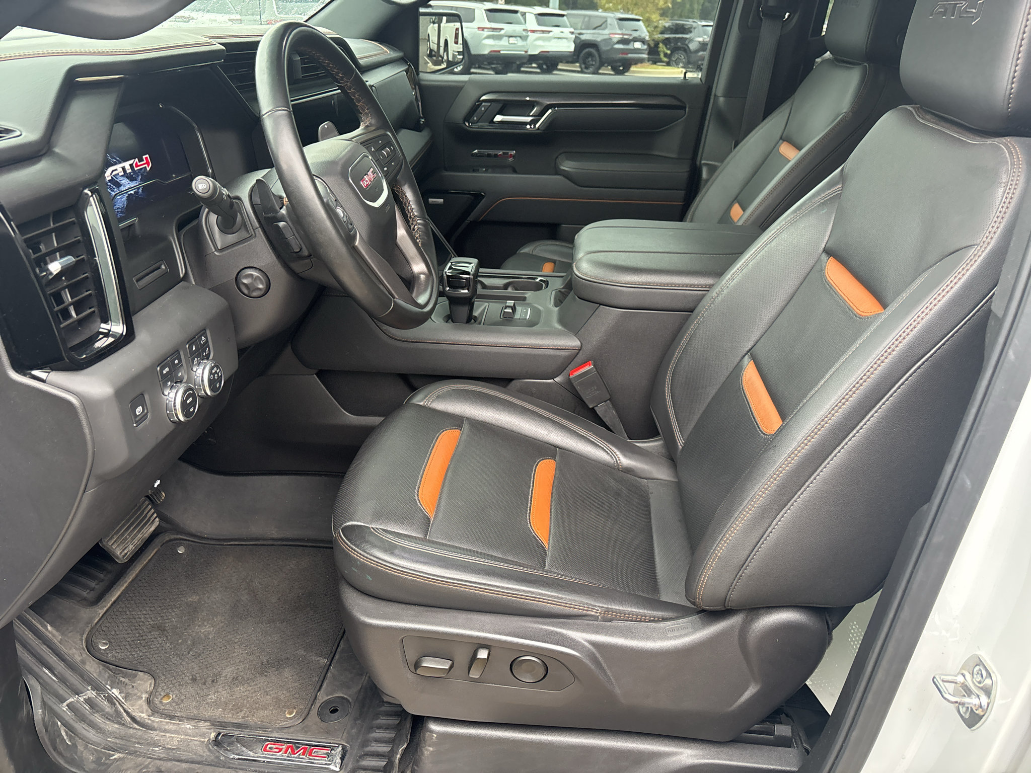 Used 2025 GMC Sierra 1500 AT4 AWD/4WD image 19
