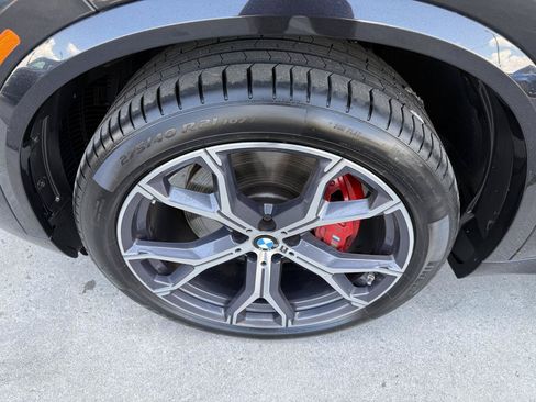 Used 2024 BMW X5 xDrive40i w/ M Sport Package AWD/4WD image 44