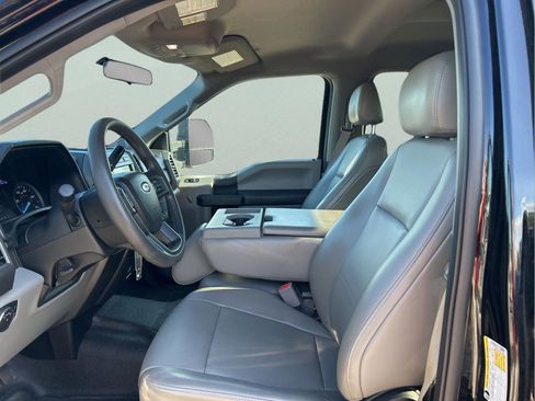 Used 2017 Ford F350 XL w/ STX Appearance Package image 7