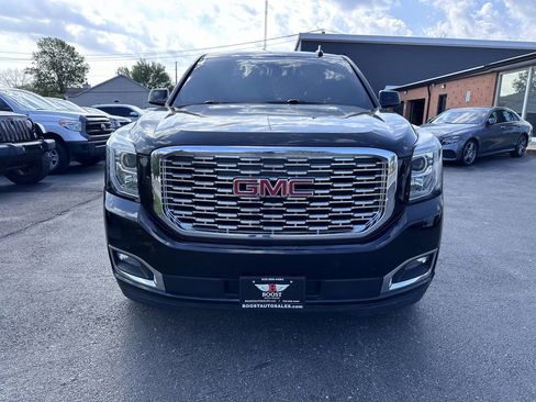 Used 2018 GMC Yukon Denali w/ Denali Ultimate Package image 2