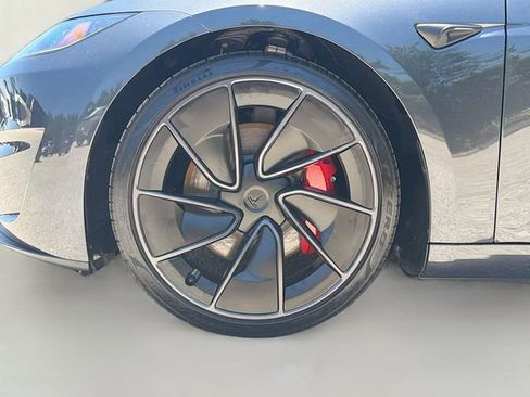 Used 2024 Tesla Model 3 Performance AWD/4WD image 39