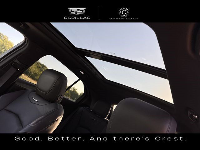 Certified 2023 Cadillac XT4 Luxury w/ Cold Weather Package AWD/4WD image 18