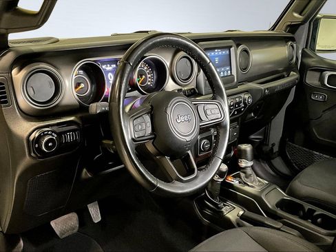 Used 2022 Jeep Wrangler Unlimited Sport image 16