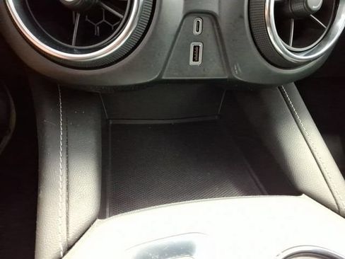 Used 2023 Chevrolet Blazer LT FWD image 21
