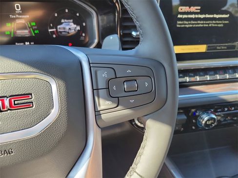 New 2026 GMC Sierra 1500 SLT w/ SLT Premium Plus Package image 16