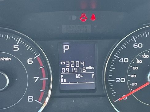 Used 2016 Subaru Forester 2.5i Touring w/ Eyesight & Navigation System image 9