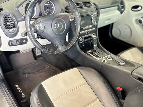 Used 2006 Mercedes-Benz SLK 55 AMG image 14