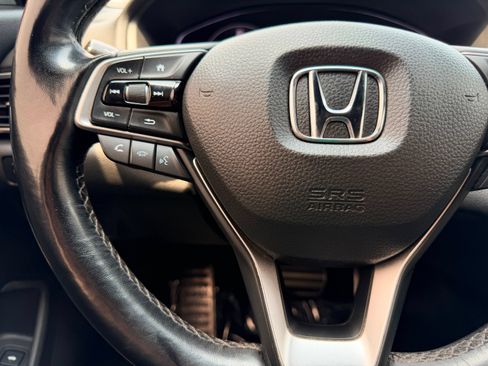 Used 2018 Honda Accord Sport image 33