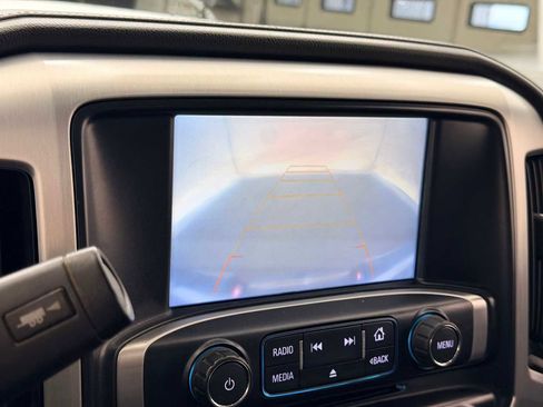 Used 2018 GMC Sierra 3500 SLT image 32