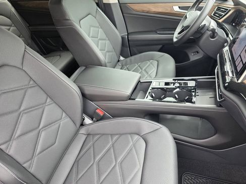 New 2026 Volkswagen Atlas SE FWD image 10
