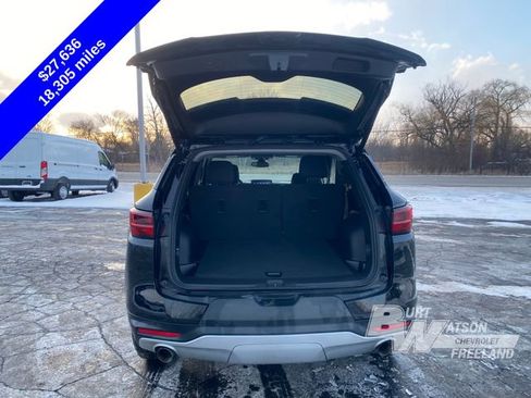 Used 2025 Chevrolet Blazer LT w/ Convenience Package image 13