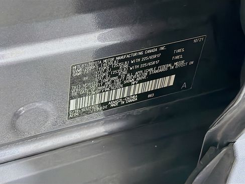 Used 2021 Toyota RAV4 XLE FWD image 12