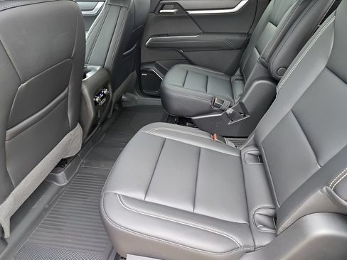 New 2026 GMC Acadia Elevation w/ Black Edition FWD image 19