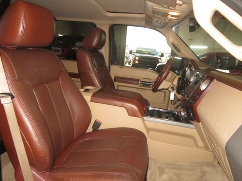Used 2011 Ford F250 King Ranch w/ Camper Pkg AWD/4WD image 36