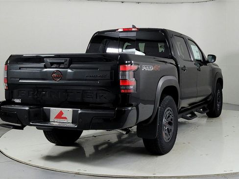 New 2025 Nissan Frontier PRO-4X image 4