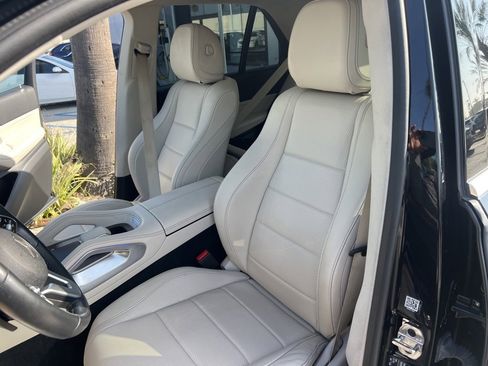 Used 2021 Mercedes-Benz GLE 350 w/ Premium Package image 30