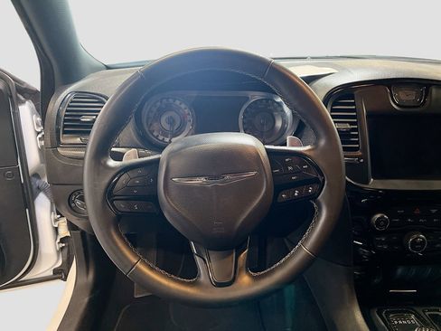 Used 2022 Chrysler 300 S w/ Safetytec Plus Group image 11