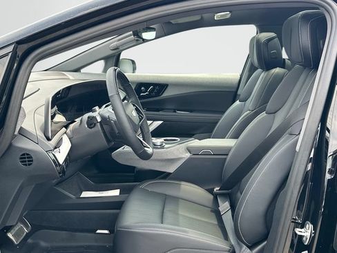 New 2026 Cadillac Optiq Sport 2 w/ LPO, Floor Liner Package AWD/4WD image 10