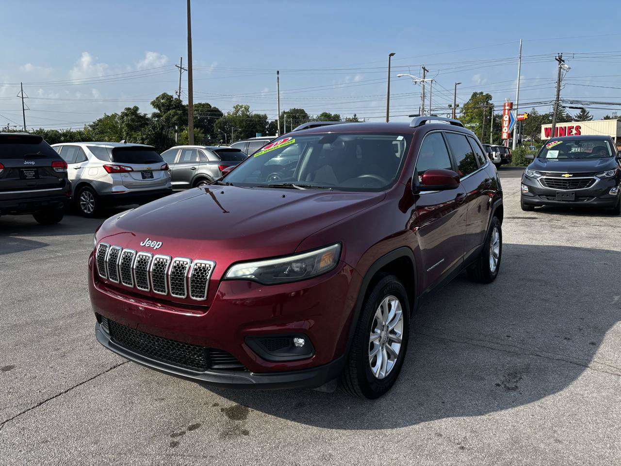 Used 2019 Jeep Cherokee Latitude w/ Popular Appearance Group AWD/4WD image 7