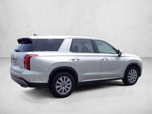 Used 2025 Hyundai Palisade SEL AWD/4WD image 13