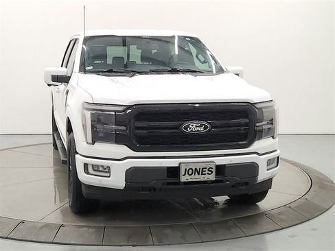 Used 2024 Ford F150 Lariat image 2
