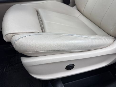 Used 2021 Mercedes-Benz GLA 250 image 34