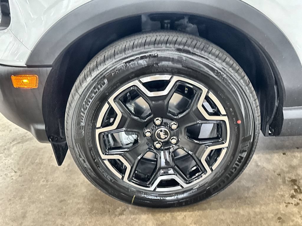 New 2026 Ford Bronco Sport Outer Banks AWD/4WD image 31