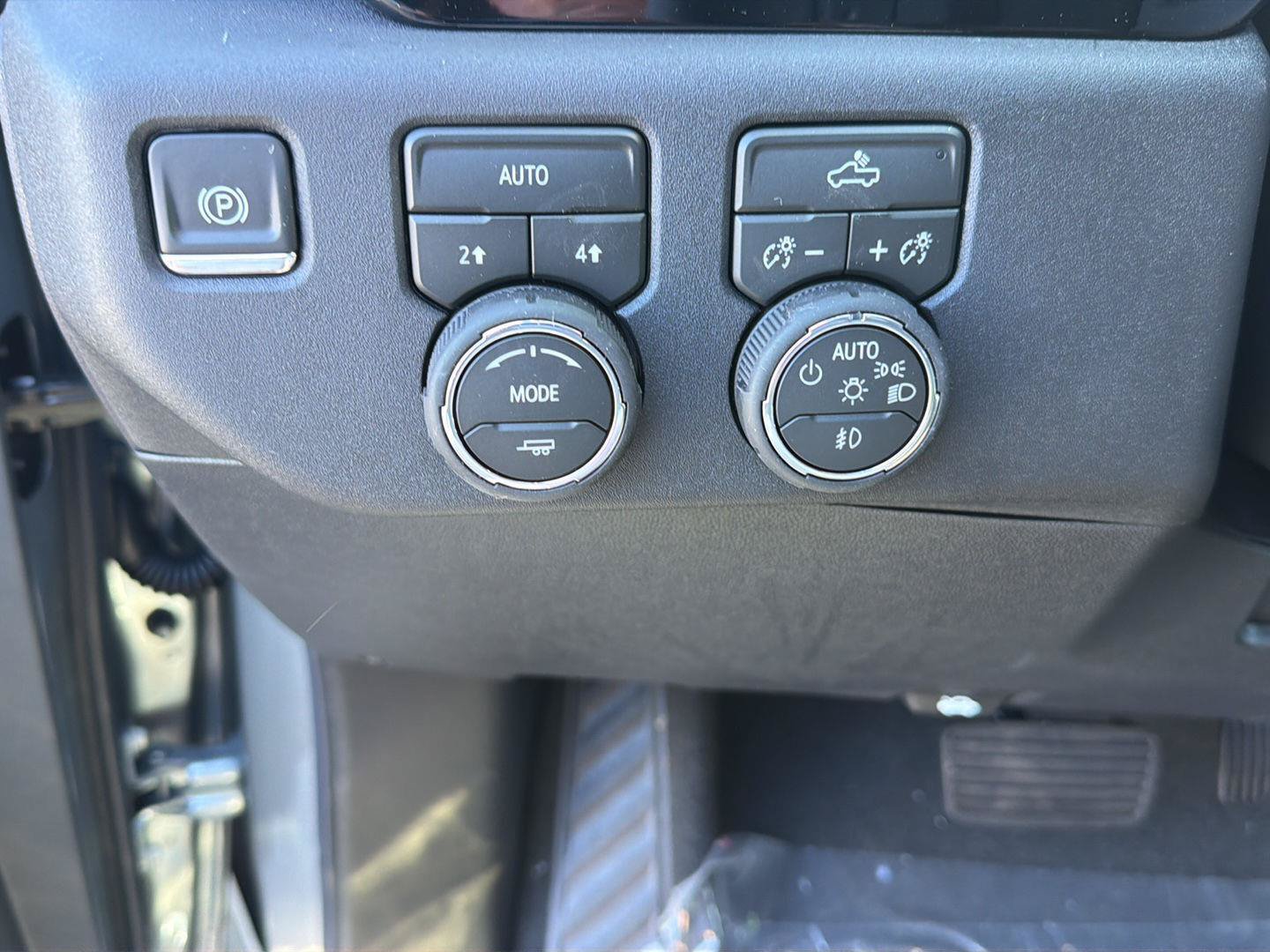 New 2026 Chevrolet Silverado 1500 RST AWD/4WD image 19