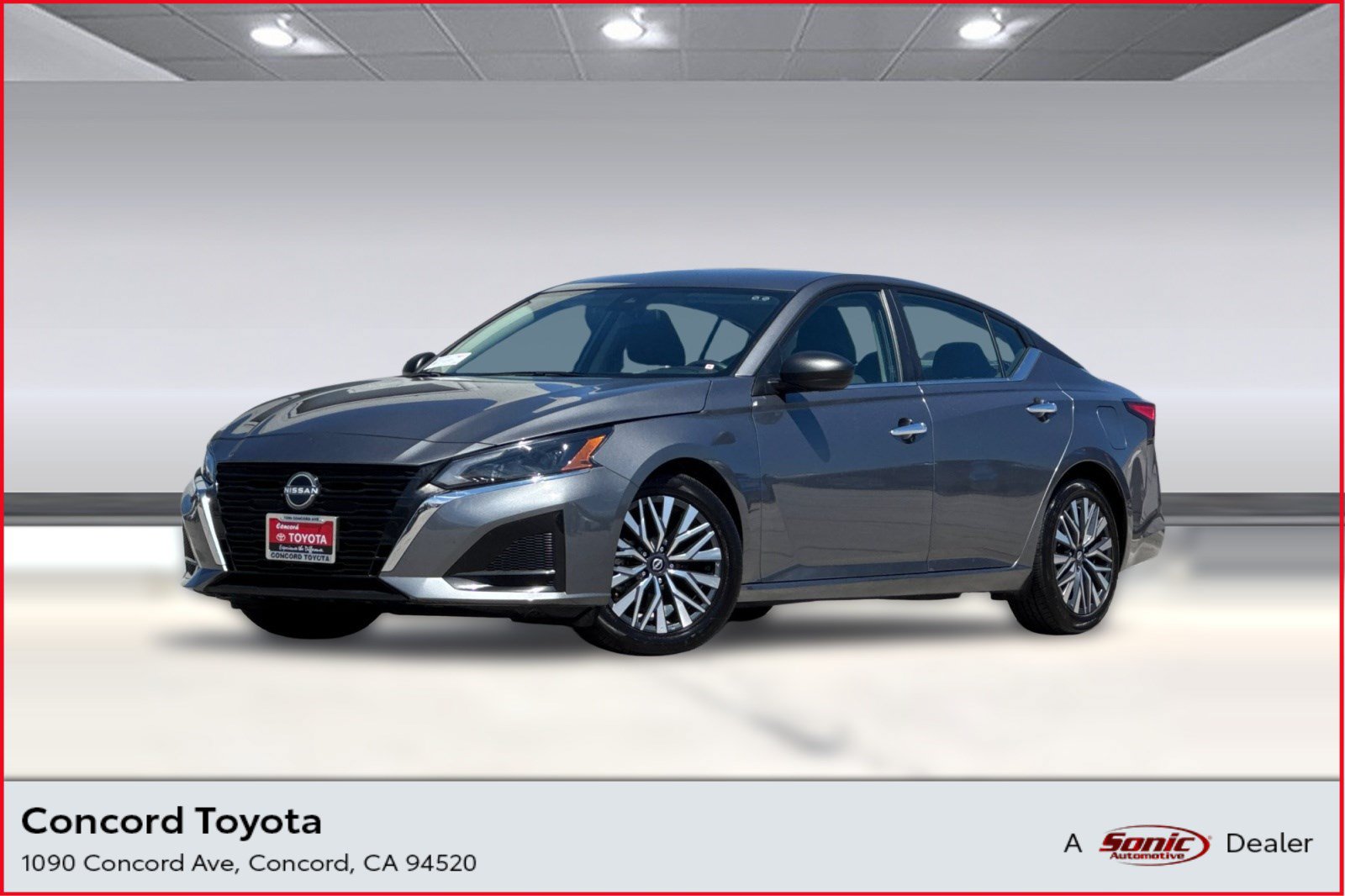 Used 2025 Nissan Altima 2.5 SV FWD image 1