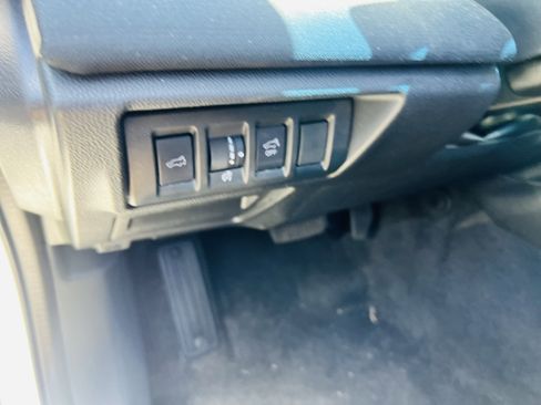 Used 2021 Subaru Outback Premium AWD/4WD image 21