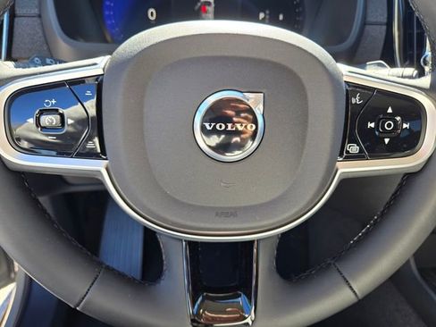 New 2026 Volvo XC90 B6 Plus w/ Protection Package Premier image 24