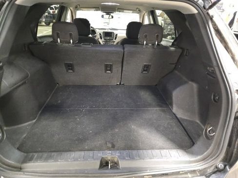Used 2020 Chevrolet Equinox LS w/ LS Convenience Package FWD image 11