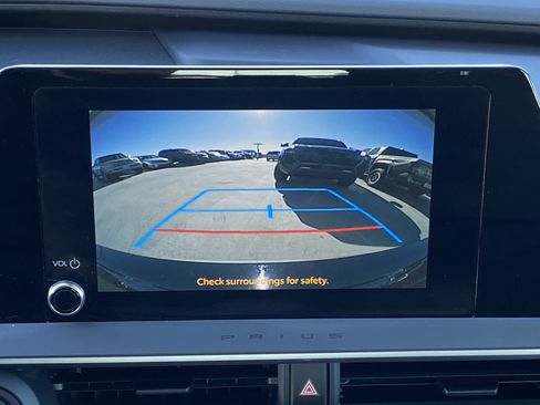 Certified 2025 Toyota Prius LE image 23