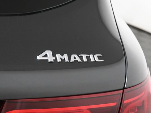Certified 2022 Mercedes-Benz GLC 300 4MATIC image 35
