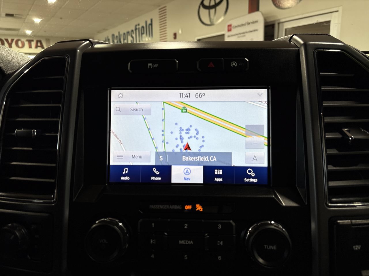 Used 2020 Ford F150 XLT w/ Equipment Group 302A Luxury AWD/4WD image 18