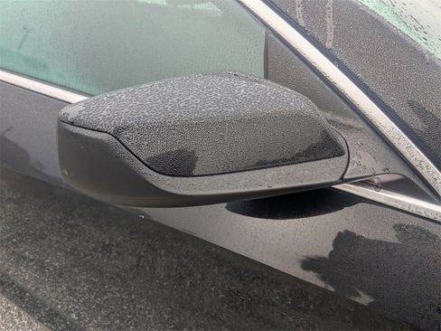 Used 2024 Chevrolet Malibu LT image 12