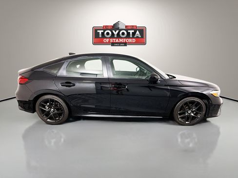 Used 2025 Honda Civic Sport image 8