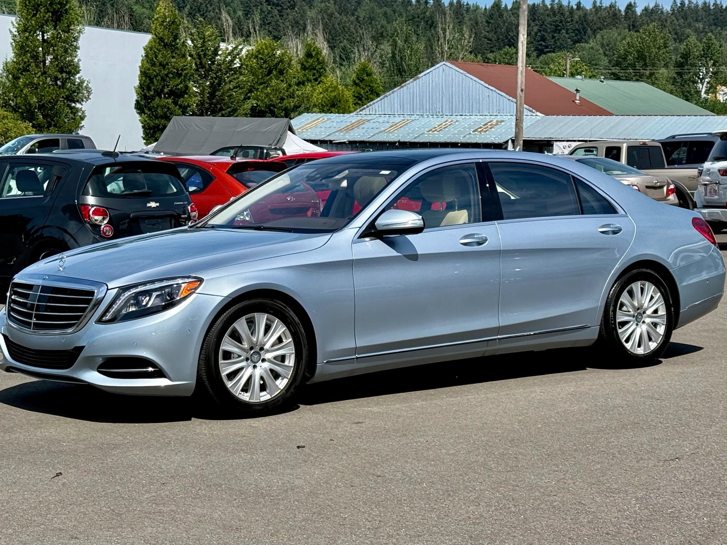 Used 2015 Mercedes-Benz S 550 4MATIC Sedan image 4