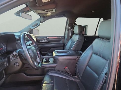 Used 2021 Chevrolet Tahoe RST w/ Luxury Package image 14