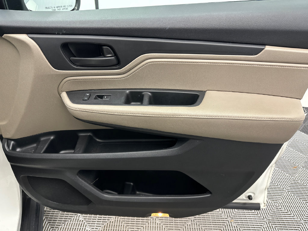 Used 2018 Honda Odyssey EX-L image 16