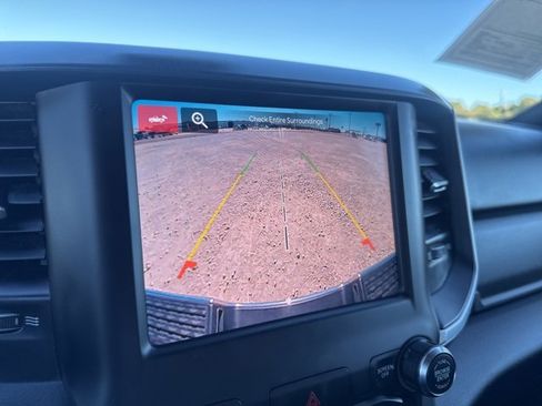 Used 2024 RAM 2500 Big Horn image 21