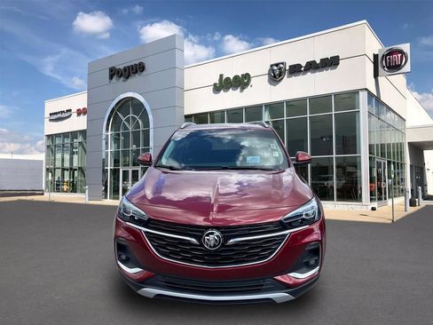 Used 2023 Buick Encore GX Essence w/ Advanced Technology Package FWD image 2