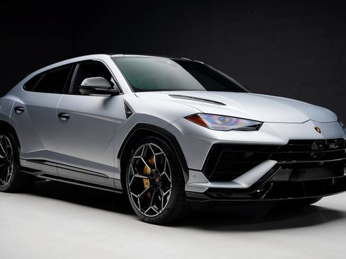 Used 2024 Lamborghini Urus Performante AWD/4WD image 95