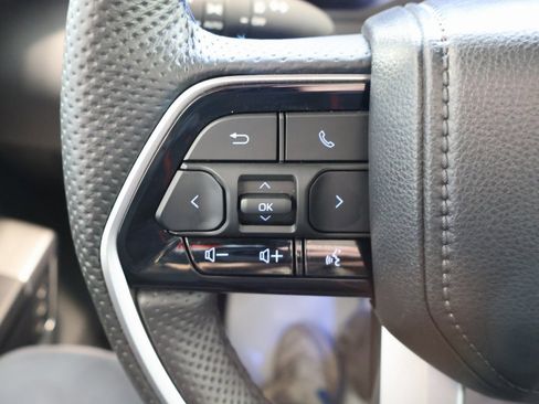 Used 2024 Toyota Tundra Platinum image 16