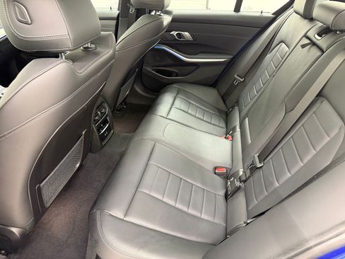Used 2022 BMW 330e xDrive w/ M Sport Package AWD/4WD image 23