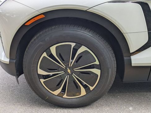 New 2026 Chevrolet Blazer EV LT FWD image 7