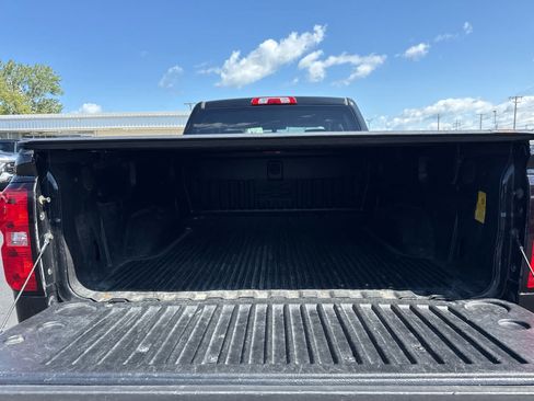 Used 2017 Chevrolet Silverado 1500 LT AWD/4WD image 20