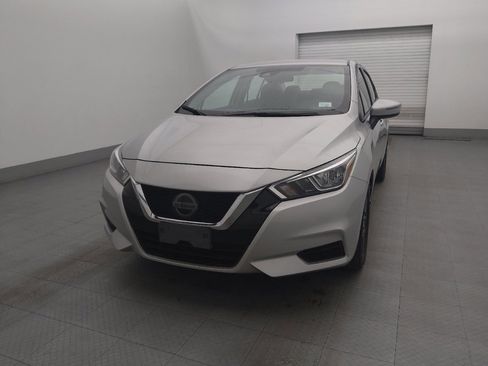 Used 2021 Nissan Versa SV image 15