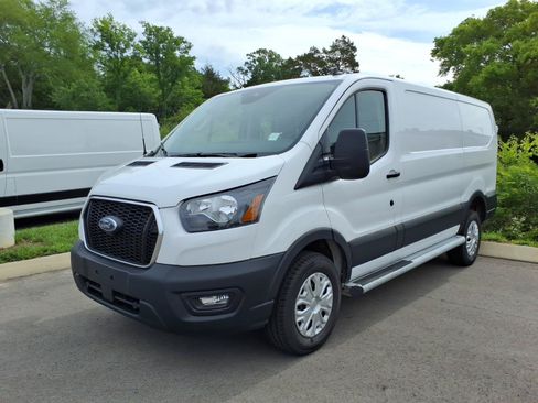 Used 2025 Ford Transit 250 Low Roof w/ Exterior Upgrade Package RWD image 5